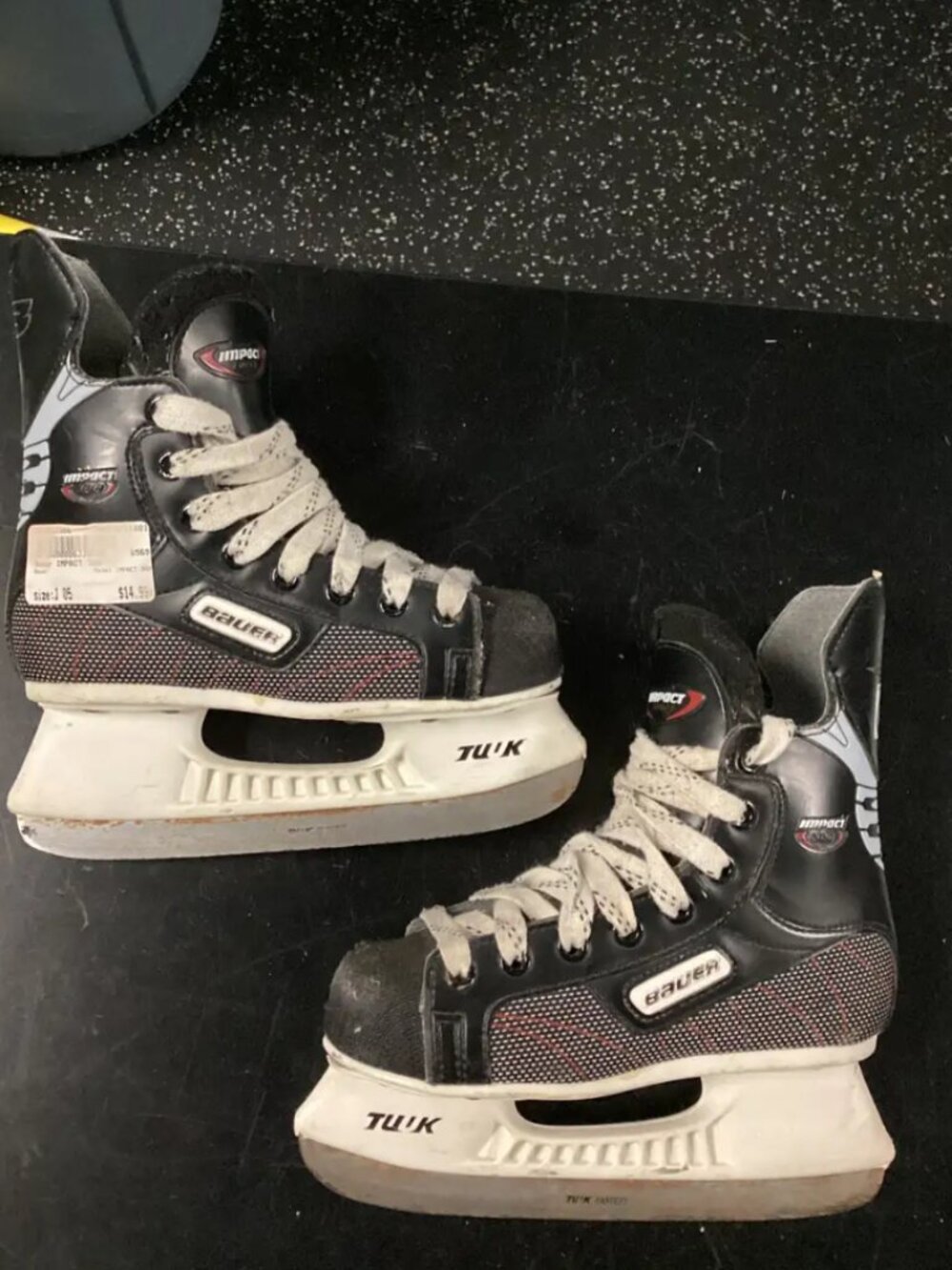 Bauer Impact 300  hockey skates. Junior